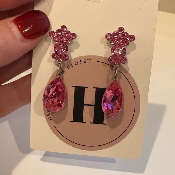 Pink crystal stone earrings, pierced. - Picture 2 of 8